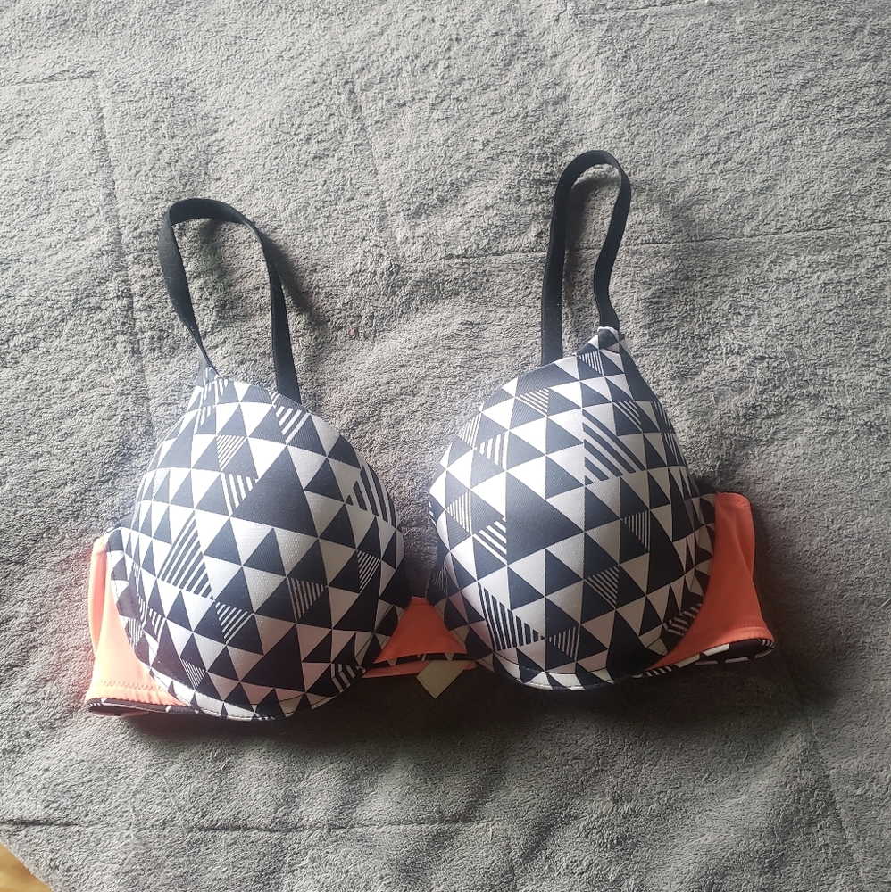 PINK bra